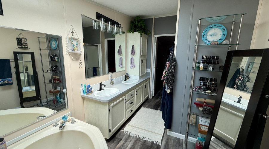 primary bath