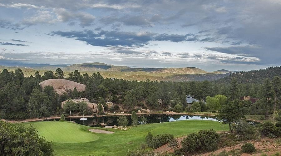 Hole 14 Rim Club