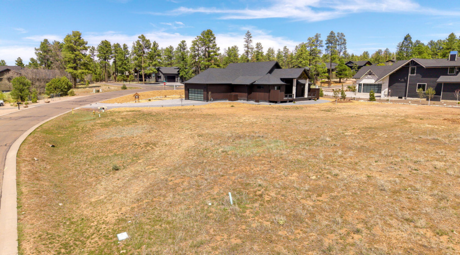 1581 S Torreon Lakes Dr
