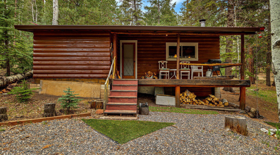 8CoRd1006-Greer-AZ-Ground-2