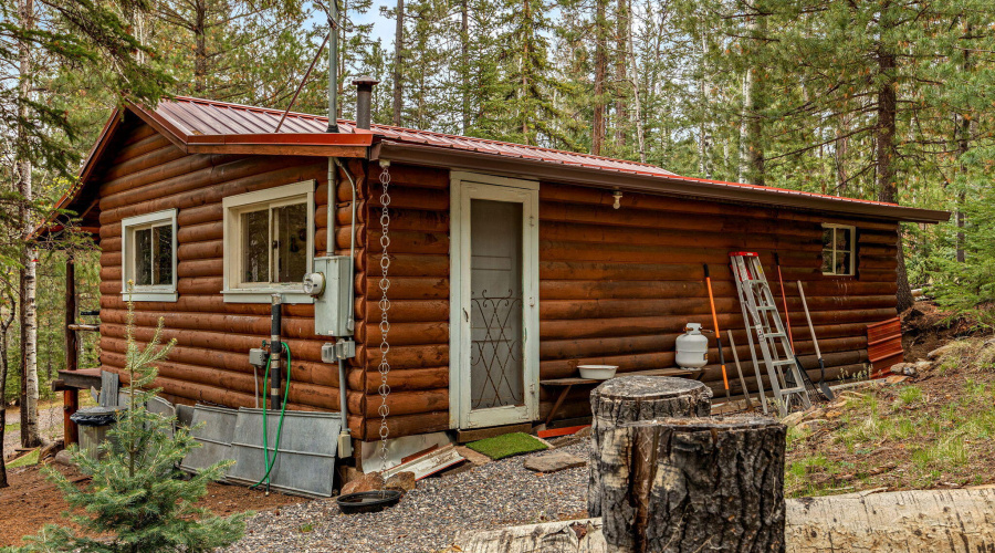 8CoRd1006-Greer-AZ-Ground-19