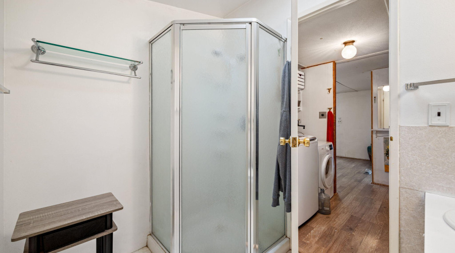 Walk-in Shower