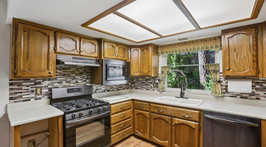 13-web-or-mls-Saddle Mountain Rd-S2204-0