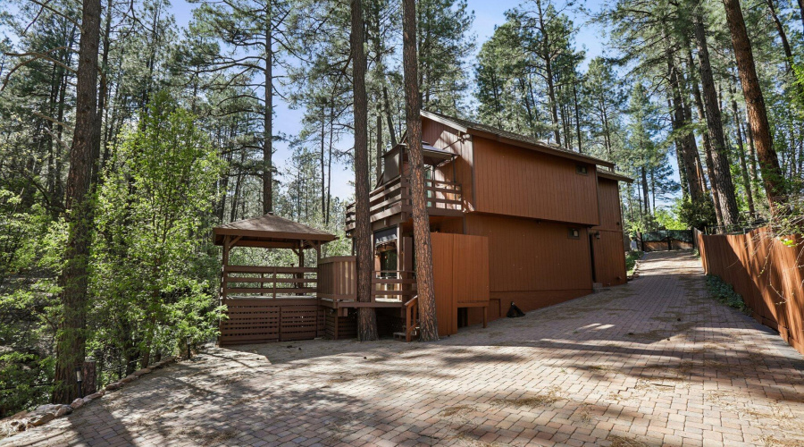 36-web-or-mls-Saddle Mountain Rd-S2204-0