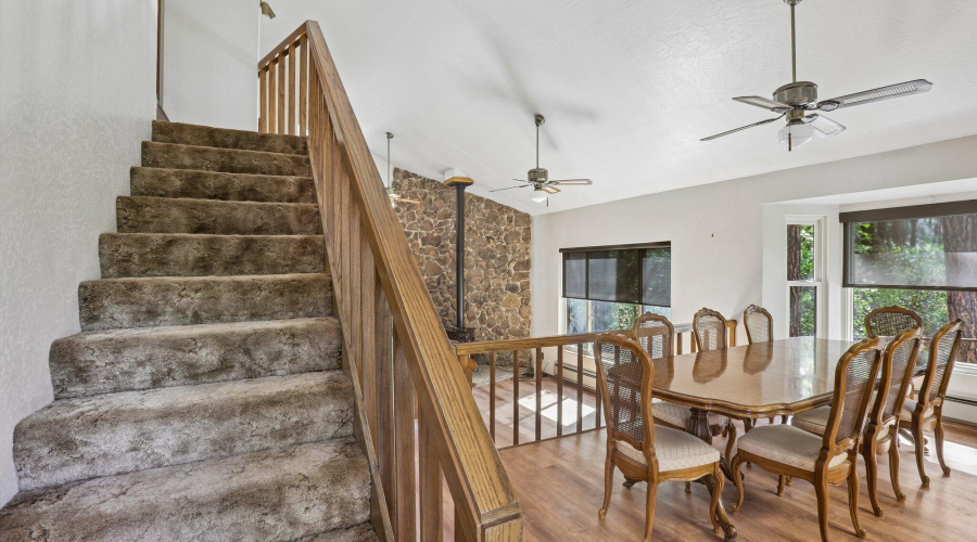 5-web-or-mls-Saddle Mountain Rd-S2204-00