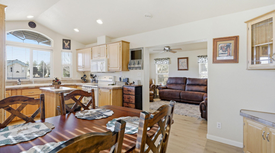 2218RodeoRd-HeberOvergaard-AZ-11