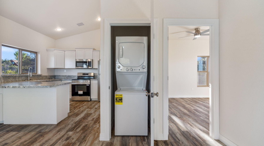 1582EchoCir-Heber-AZ-19