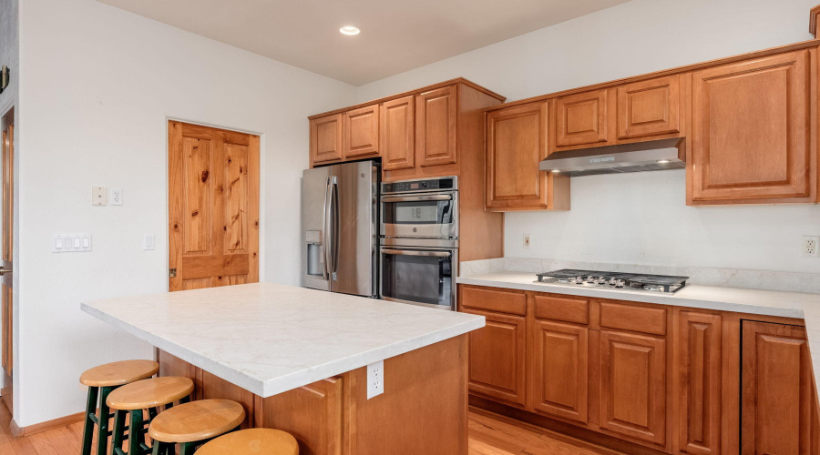 2404 E Scarlet Bugler Cir - 13