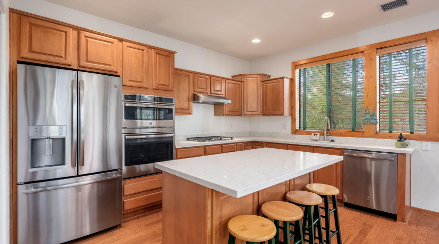 2404 E Scarlet Bugler Cir - 14