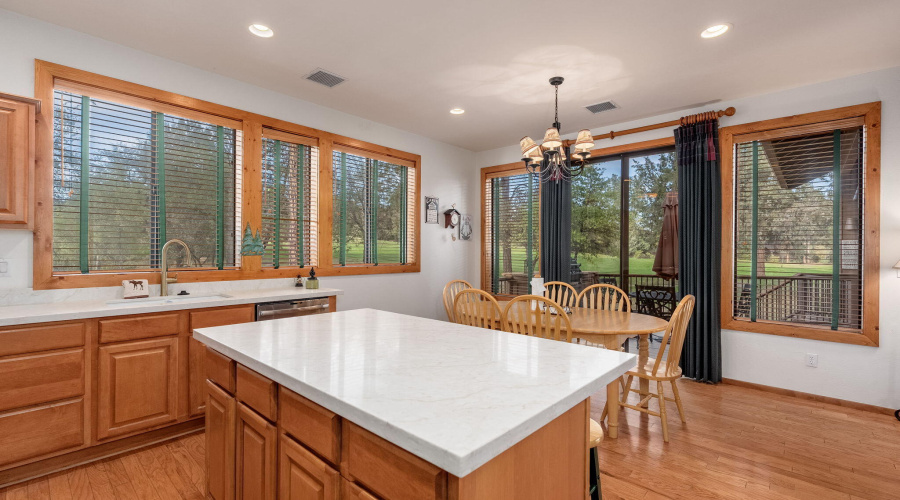 2404 E Scarlet Bugler Cir - 15