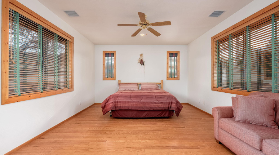 2404 E Scarlet Bugler Cir - 21