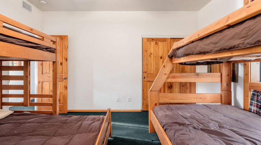 2404 E Scarlet Bugler Cir - 28