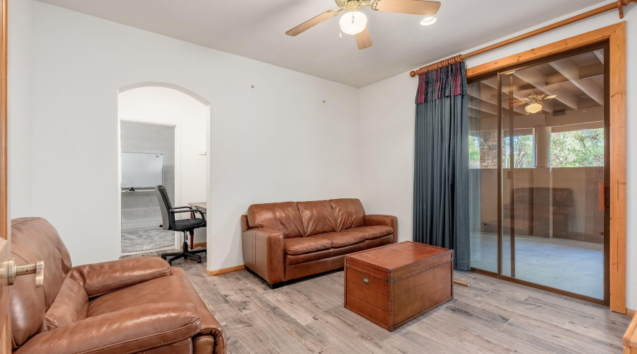 2404 E Scarlet Bugler Cir - 29