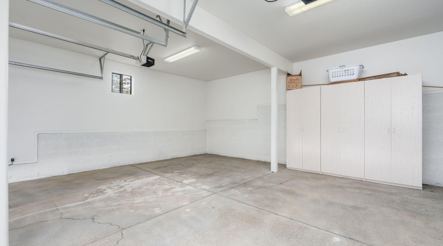 2404 E Scarlet Bugler Cir - 34