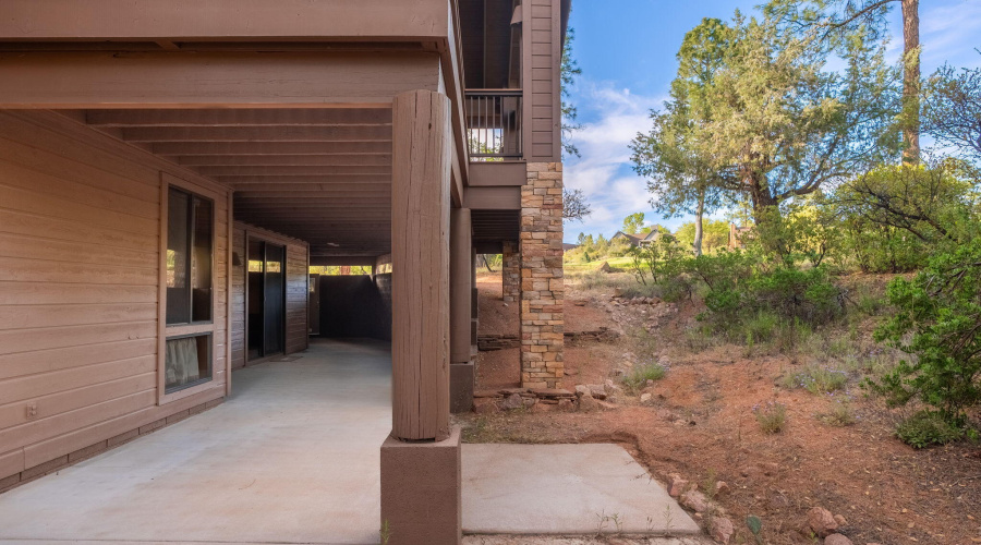 2404 E Scarlet Bugler Cir - 46