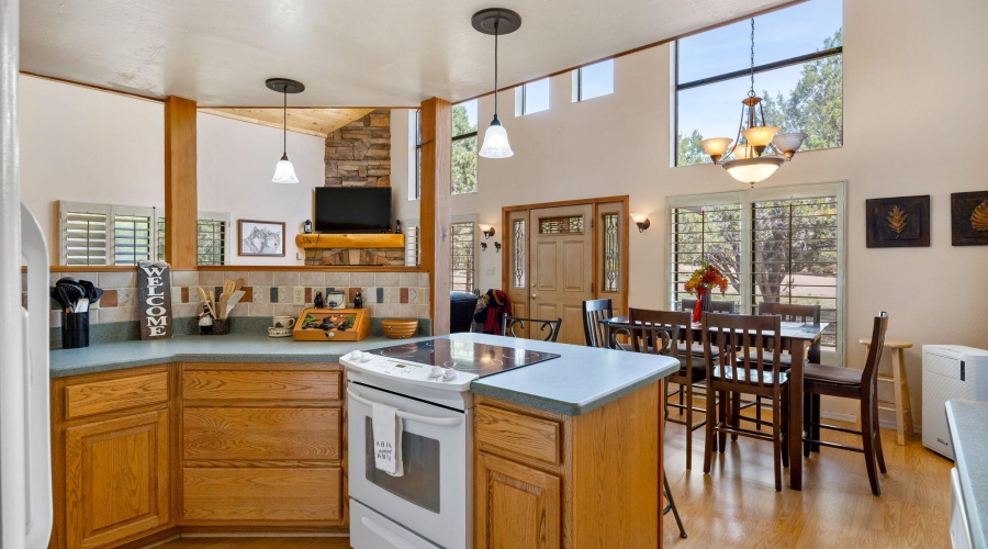 2746KittyHawkLn-Heber-AZ-13