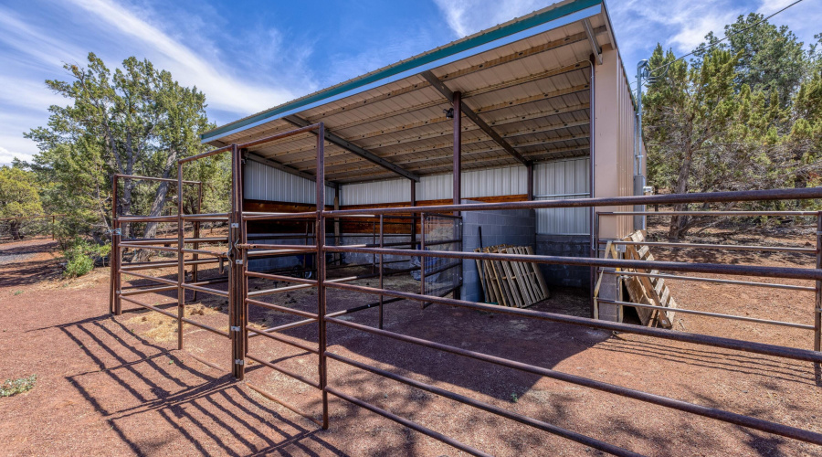 025_photo25_618_acr_3144_rd_sl_az_85901_