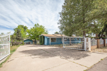 212 McKamey Street, Payson, Arizona 85541, Bedrooms, ,Bathrooms,Residential,For Sale,McKamey,93902