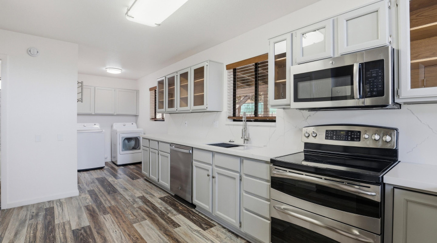Kitchen (3)