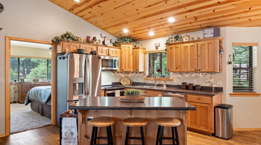 1320ElkDr-ForestLakes-AZ-11