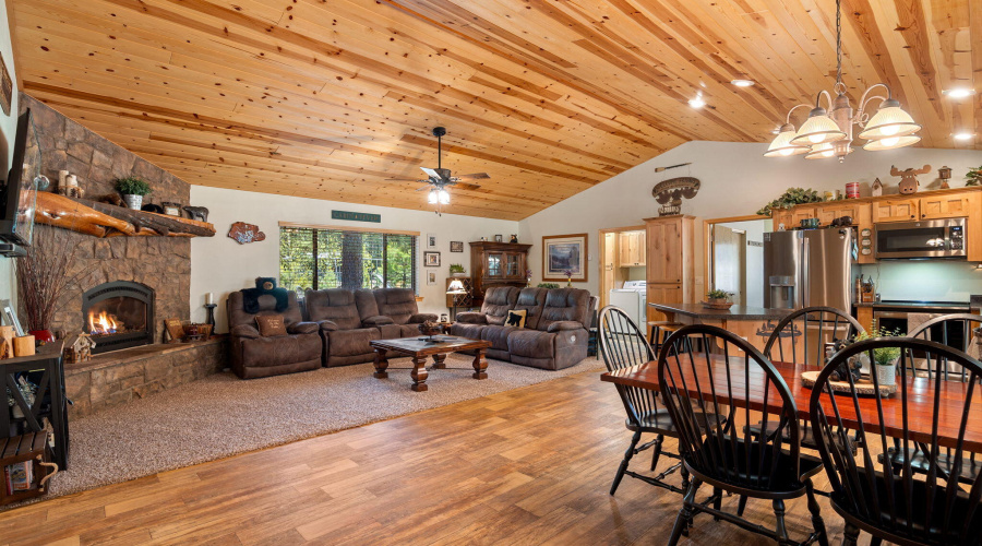 1320ElkDr-ForestLakes-AZ-7