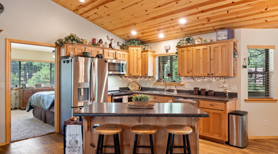 1320ElkDr-ForestLakes-AZ-11