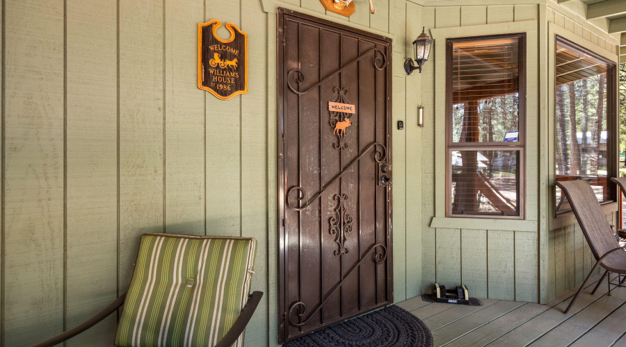 FRONT DECK