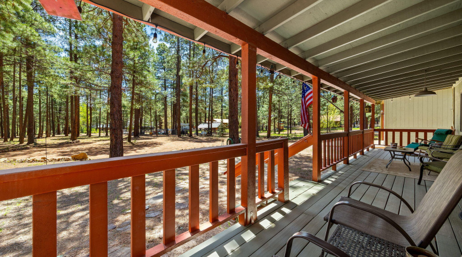 FRONT DECK