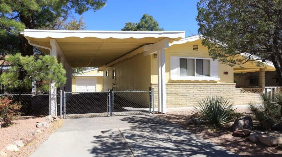 608 e Bonita Front Left view