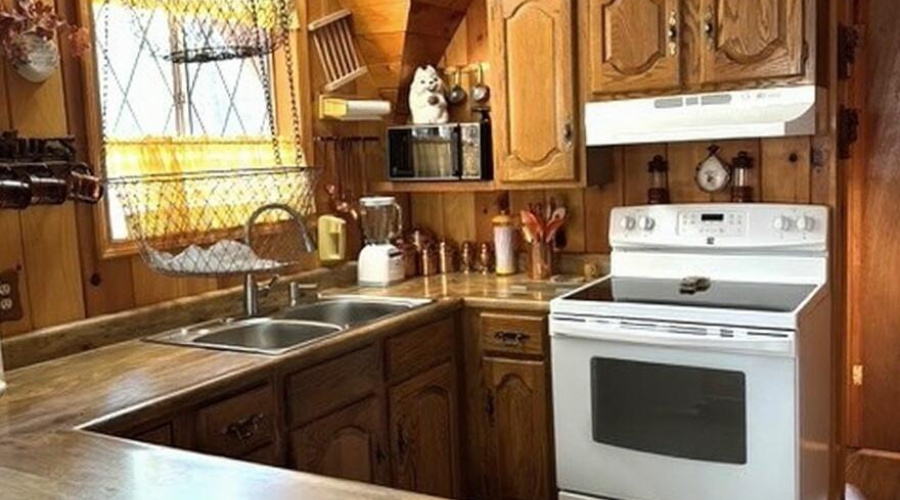 Kitchen 2