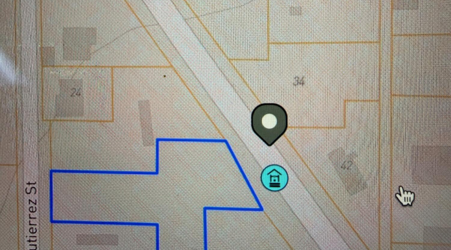 Outline of lot