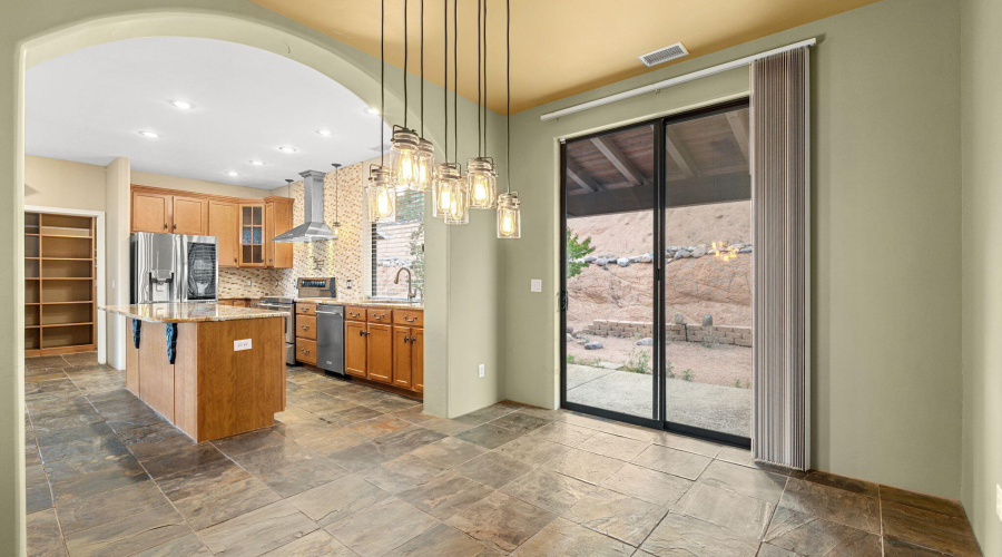 806 N Oak Point - 13