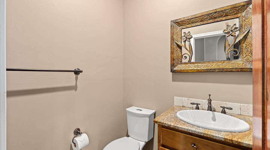806 N Oak Point - 32