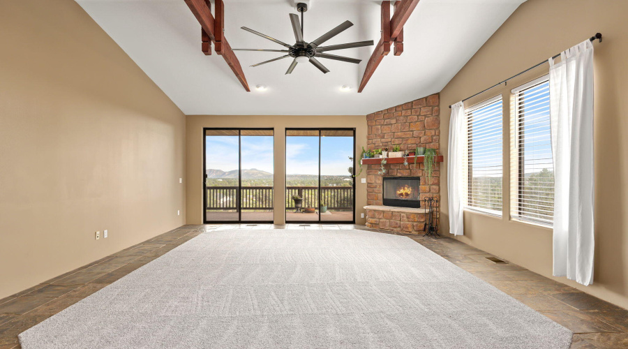806 N Oak Point - 03
