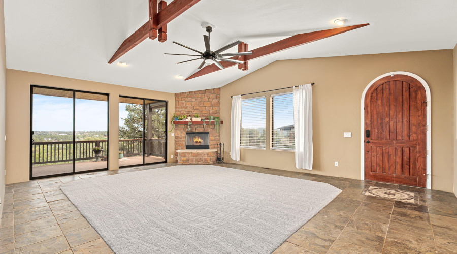 806 N Oak Point - 04