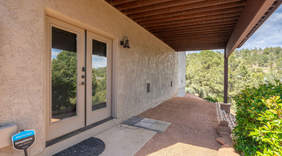 806 N Oak Point, 05-08 - 07