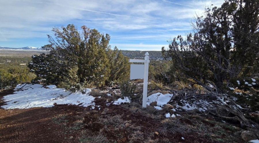 10 Co Road, # 8125, Vernon, AZ 85940