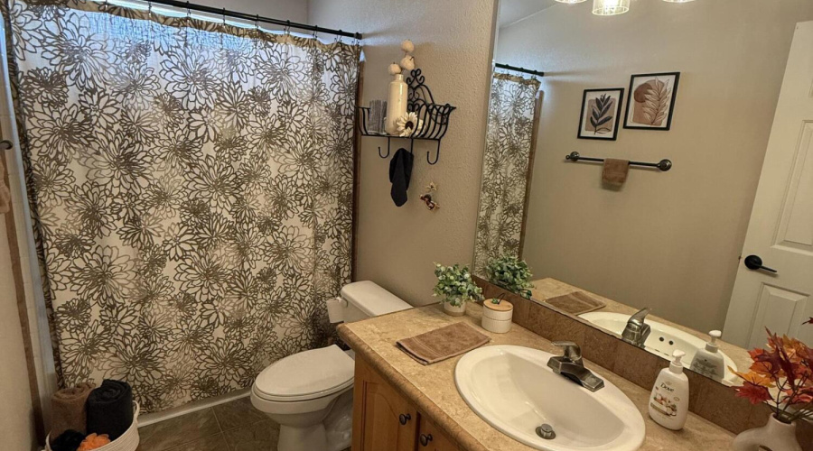Bathroom 2