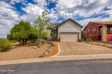 2220 Rock Garden Lane, Show Low, Arizona 85901, Bedrooms, ,Bathrooms,Residential,For Sale,Rock Garden,260815