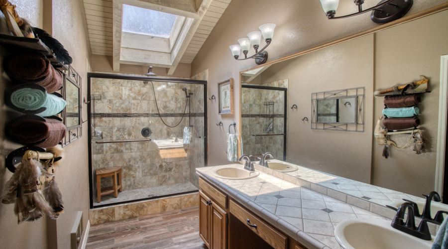 Primary Ensuite