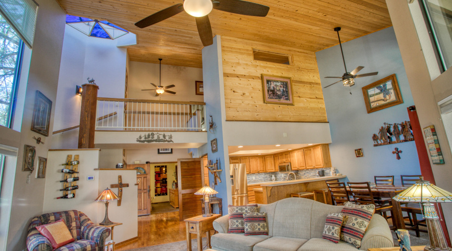 Vaulted Greatroom