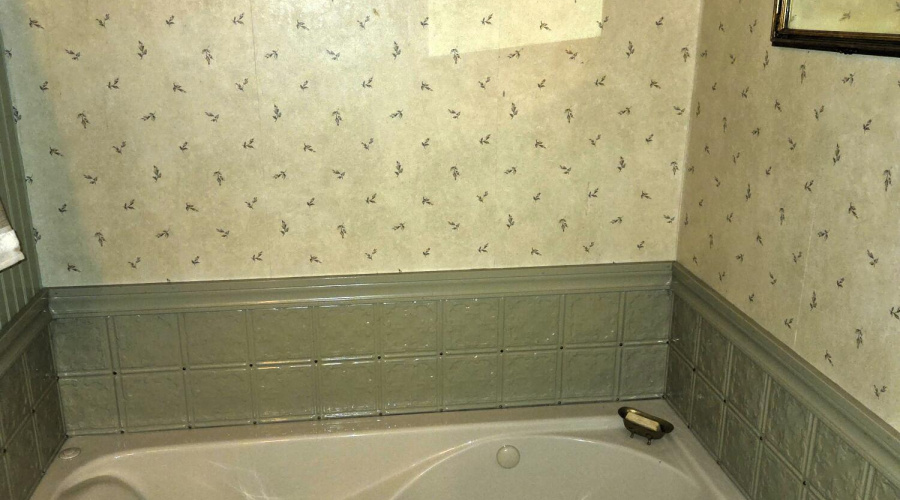 jetted tub