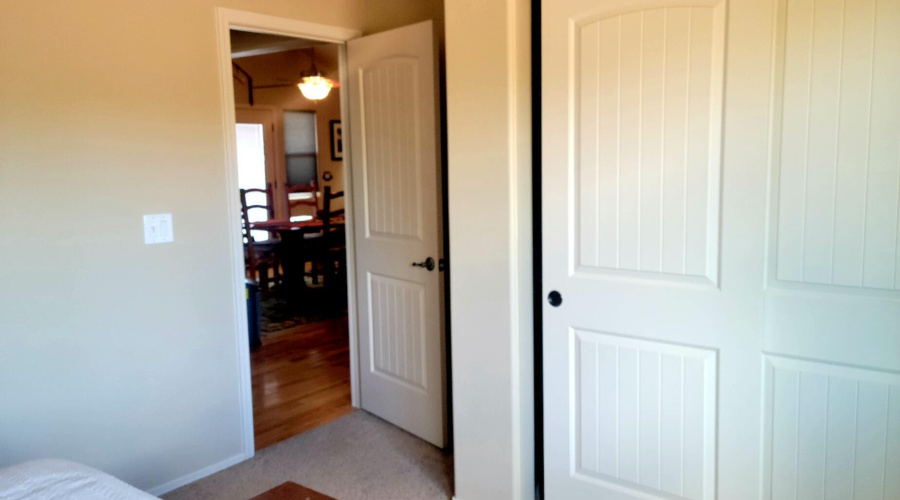Bedroom2_2