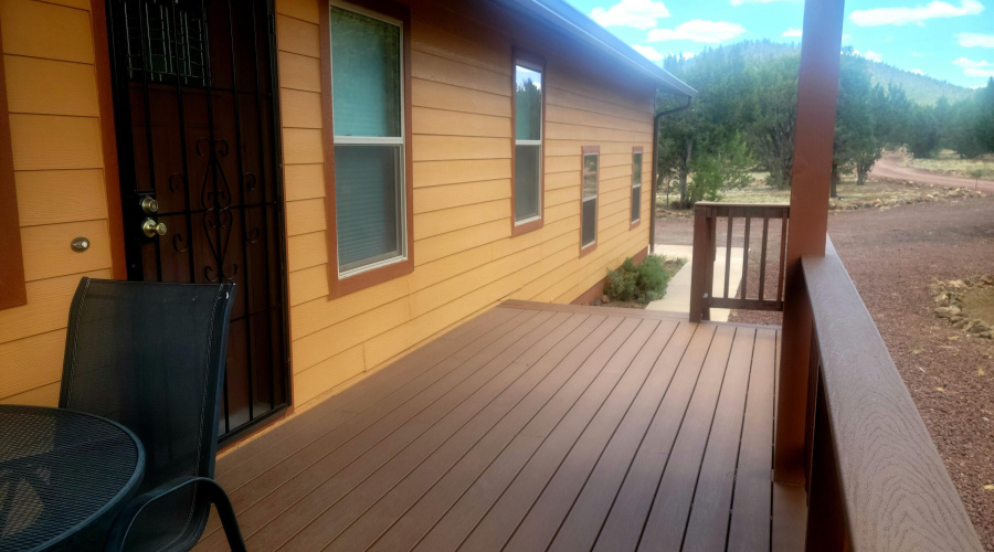 FrontDeck1