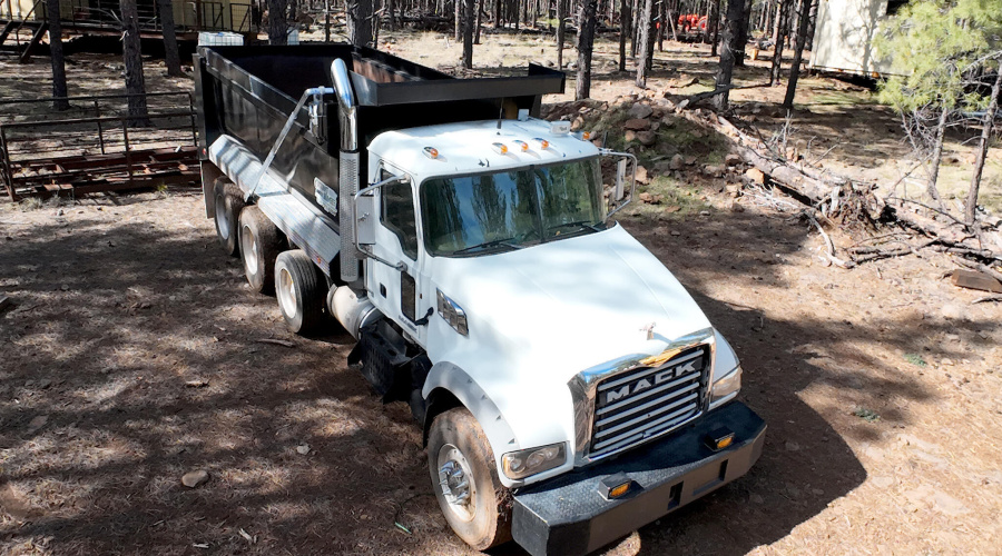 Dump truck