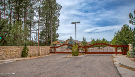 5370 Morgan Mountain Drive, Show Low, Arizona 85901, Bedrooms, ,Bathrooms,Residential,For Sale,Morgan Mountain,260877