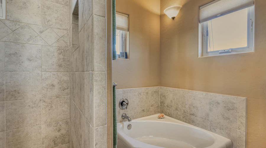 Garden Tub