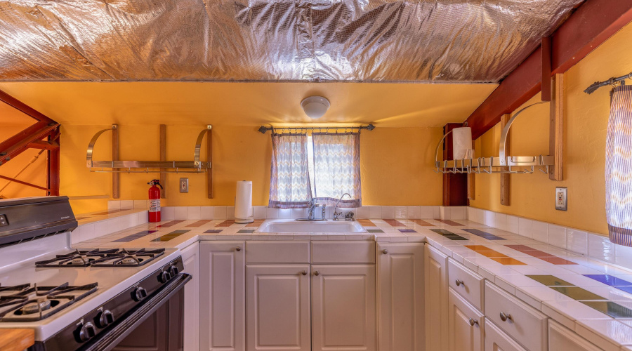 Apartment Kitchen