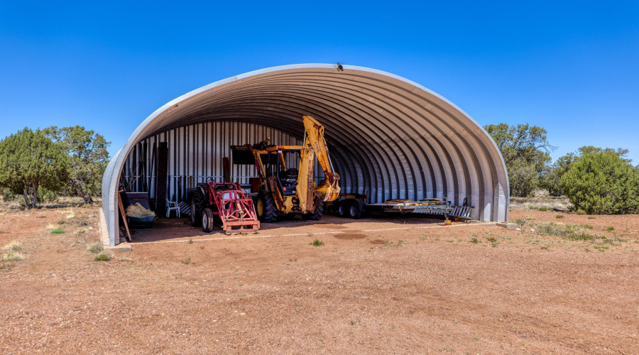 Airplane hanger