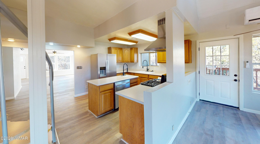 1-County-Road-N3091-Kitchen